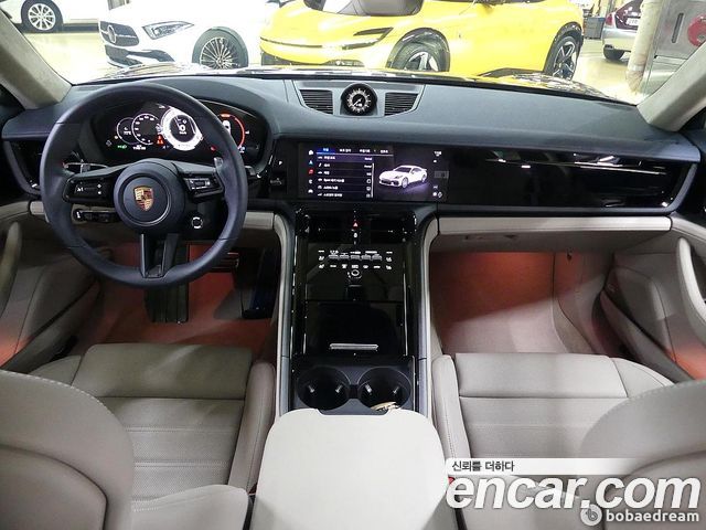 Porsche Panamera 4.0 GTS - фото 3
