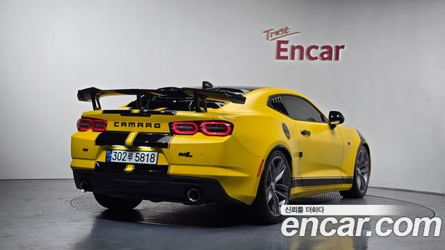 Chevrolet (GM Daewoo) Camaro Новый SS 6.2 V8 Volcano Red - фото 1