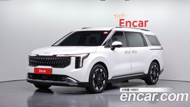Kia Carnival Новый 4-го поколения 9-Seater Signature - фото 0