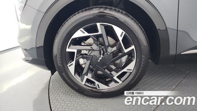 Kia Sportage 5-го поколения Gasoline 1.6 Turbo 2WD Signature - фото 4