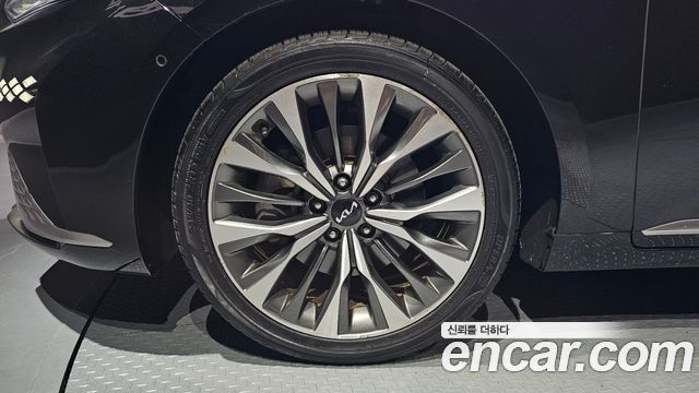 Kia K8 2.5 Gasoline 2WD Noblesse - фото 4