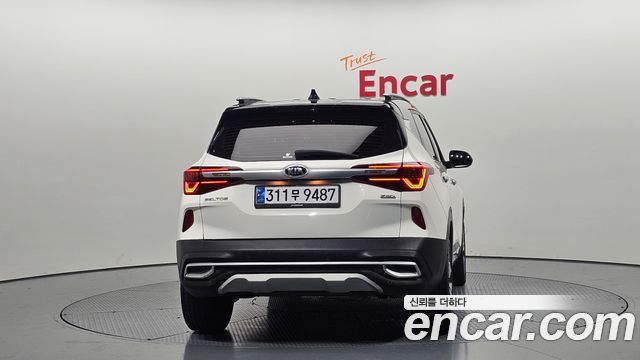 Kia Seltos Gasoline 1.6 Turbo 2WD Signature - фото 3
