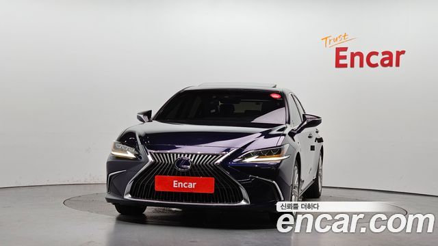 Lexus ES 7-го поколения Executive - фото 2