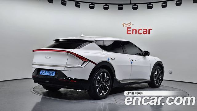 Kia EV6 Long Range Earth - фото 1