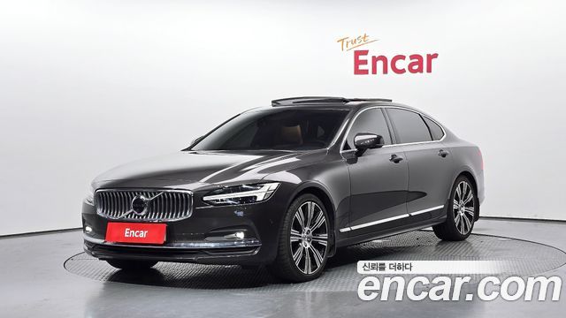 Volvo S90 T8 AWD Inscription - фото 0