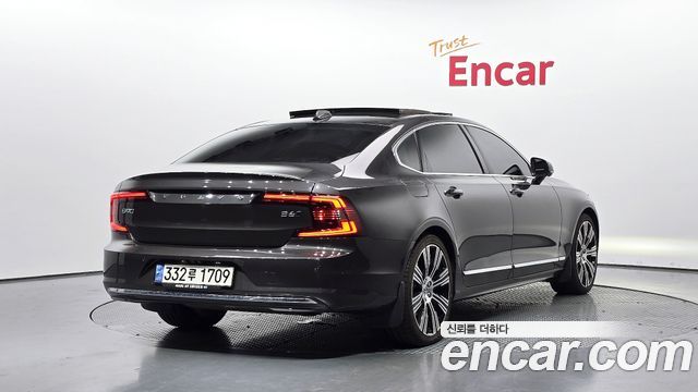 Volvo S90 T8 AWD Inscription - фото 1