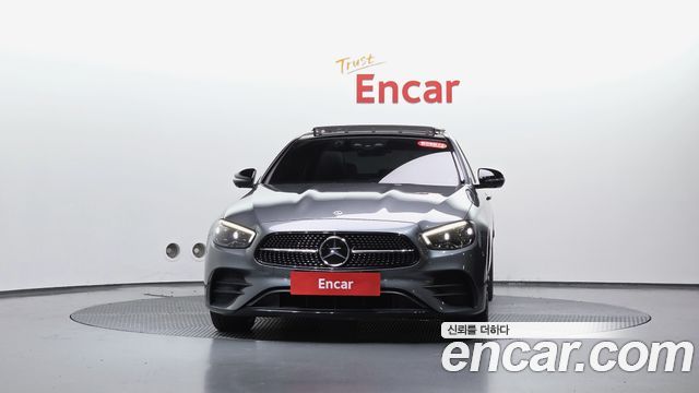 Mercedes-Benz E-Class W213 E350 4MATIC AMG Line - фото 2