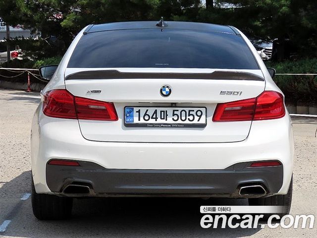 BMW 5-Series G30 530i xDrive M Sport Package - фото 3