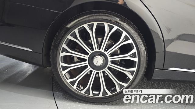 Mercedes-Benz S-Class W222 S560L 4MATIC - фото 4