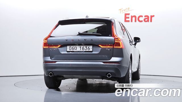 Volvo XC60 2-го поколения T6 Momentum - фото 3