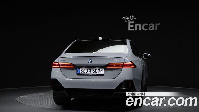 BMW 5-Series G60 530i xDrive M Sport Pro Special Edition - фото 3