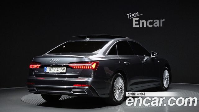 Audi A6 C8 40 TDI Premium - фото 1