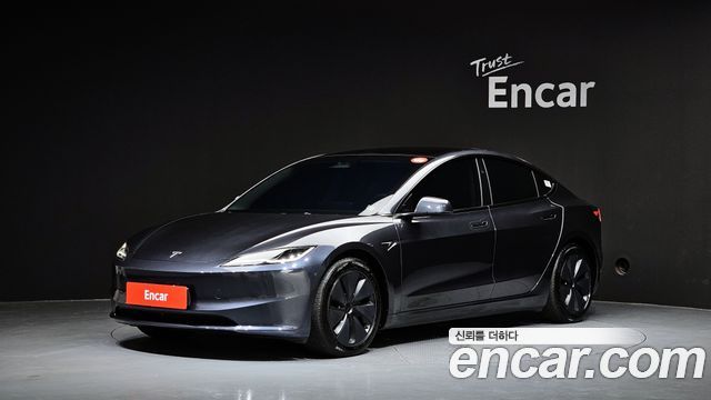 Tesla Model 3 Long Range AWD - фото 0