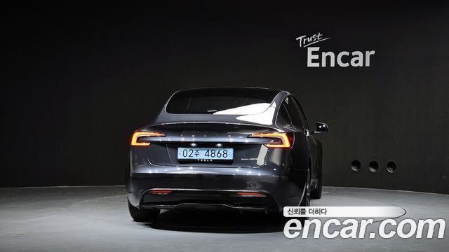 Tesla Model 3 Long Range AWD - фото 3