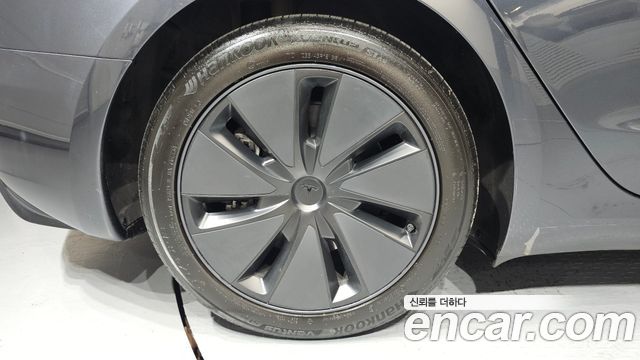 Tesla Model 3 Long Range AWD - фото 4