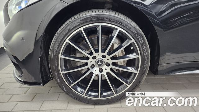 Mercedes-Benz CLS-Class C257 CLS400d 4MATIC AMG Line - фото 4