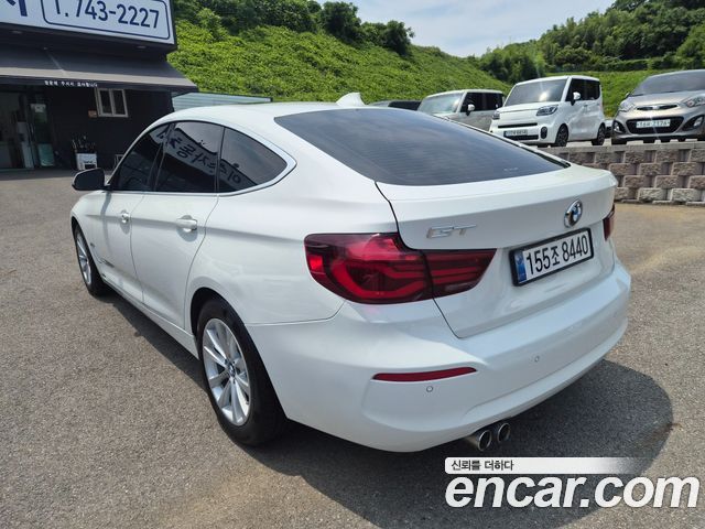 BMW Gran Turismo F34 GT 320d - фото 3