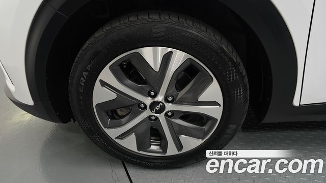 Kia Niro Earth - фото 4