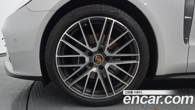 Porsche Panamera 2.9 AWD Platinum Edition - фото 3