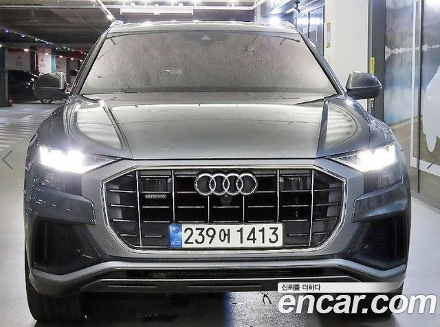Audi Q8 50 TDI Quattro Premium - фото 1