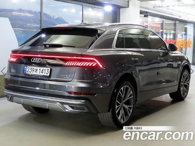 Audi Q8 50 TDI Quattro Premium - фото 3
