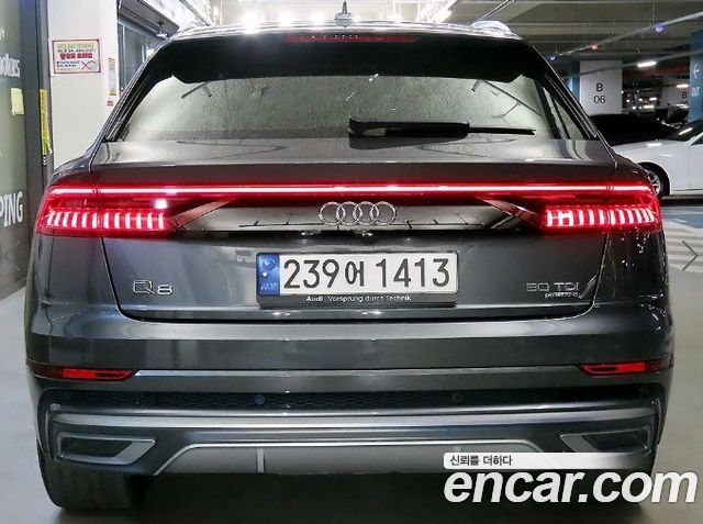 Audi Q8 50 TDI Quattro Premium - фото 4
