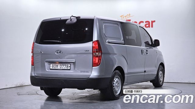Hyundai Starex Новый Van 5-Seater Style - фото 1