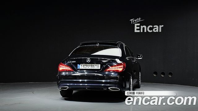 Mercedes-Benz CLA-Class C117 CLA220 AMG Line - фото 3