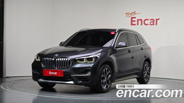 BMW X1 F48 xDrive 20i xLine - фото 0