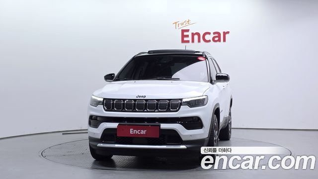 Jeep Compass 2-го поколения 2.4 Limitied AWD - фото 2