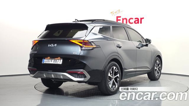 Kia Sportage 5-го поколения, гибрид Signature 2WD - фото 1