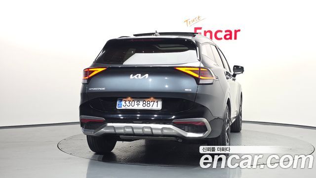 Kia Sportage 5-го поколения, гибрид Signature 2WD - фото 3