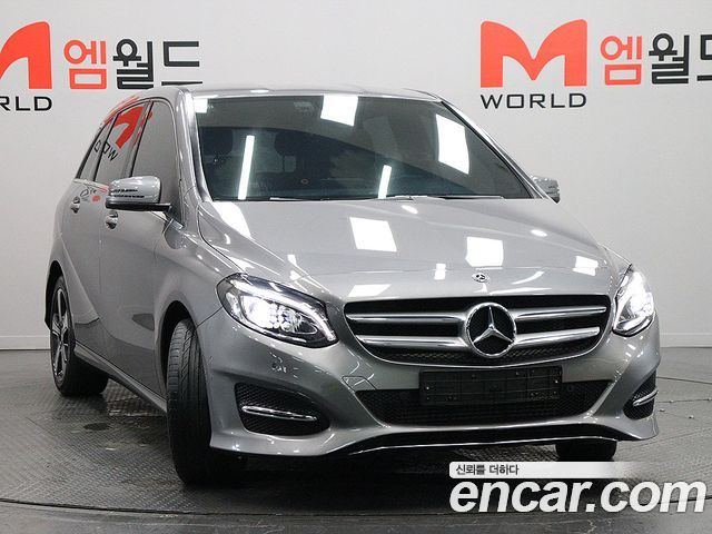 Mercedes-Benz B-Class W246 B220 - фото 1