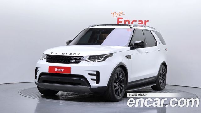 Land Rover Discovery 3.0 TD6 HSE Luxury - фото 0