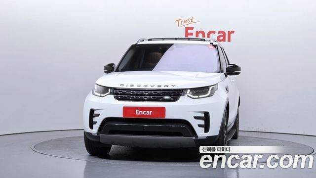 Land Rover Discovery 3.0 TD6 HSE Luxury - фото 2