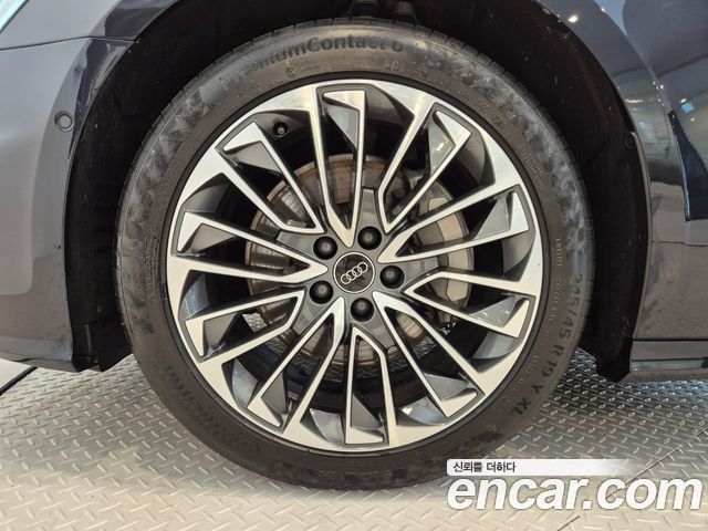 Audi A6 C8 45 TFSI Quattro Premium - фото 4