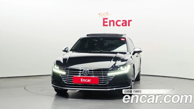 Volkswagen Arteon 2.0 TDI Premium - фото 2