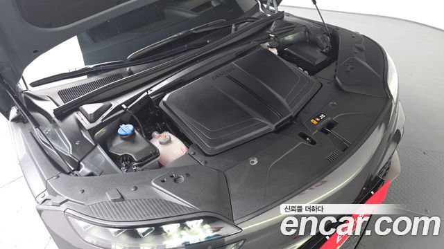 Genesis GV60 Standard - фото 4