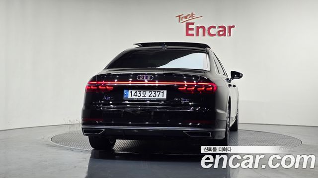 Audi A8 D5 55 TFSI Quattro LWB - фото 3