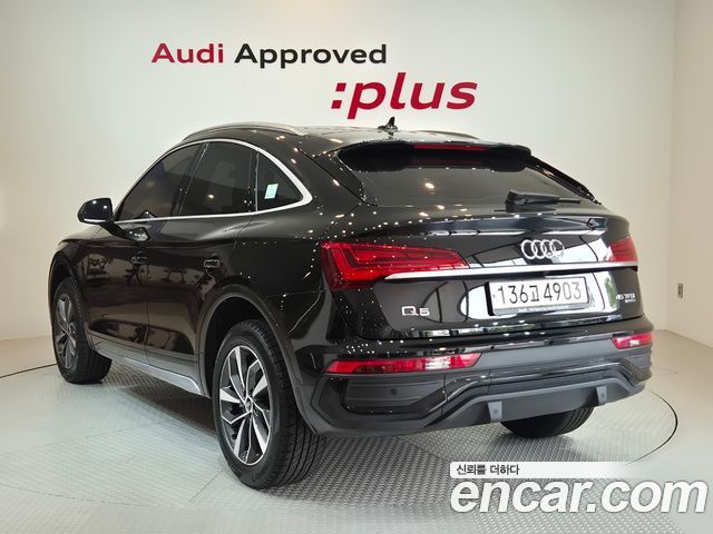 Audi Q5 FY 45 TFSI Quattro Sportback - фото 1