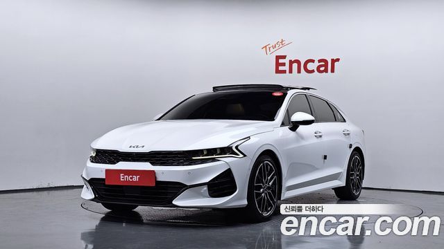 Kia K5 3-го поколения 1.6 Turbo Signature - фото 0