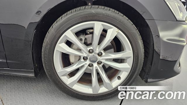 Audi A6 C8 40 TDI - фото 4