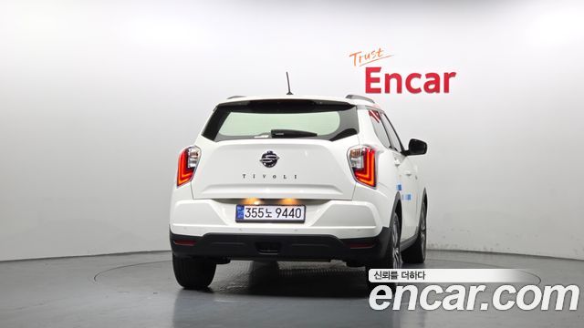 SsangYong Tivoli Gasoline 1.5 2WD V5 - фото 3