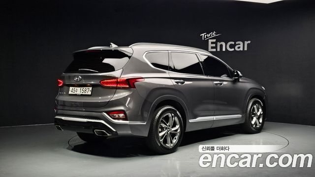 Hyundai Santafe TM Diesel 2.0 2WD Inspiration - фото 1
