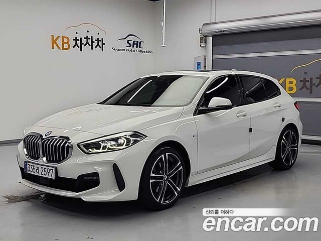 BMW 1-Series F40 118d M Sport - фото 0