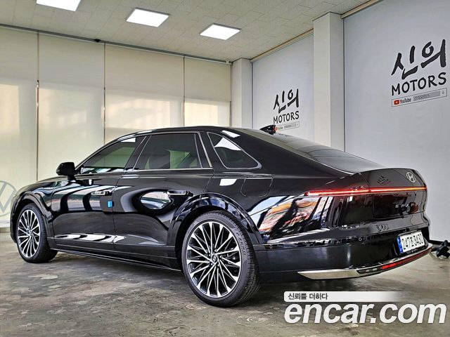 Hyundai Grandeur GN7 2,5 Gasoline 2WD Calligraphy - фото 1
