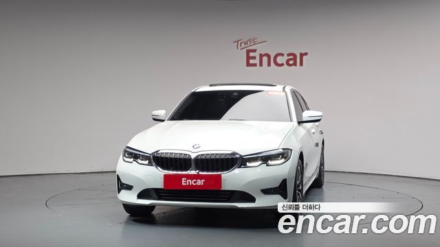 BMW 3-Series G20 320i - фото 1