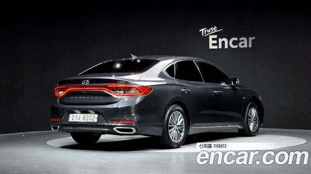 Hyundai Grandeur IG, гибрид Exclusive Special - фото 0