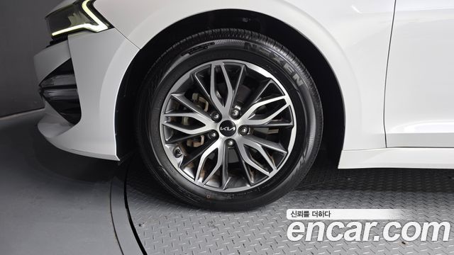 Kia K5 3-го поколения 2.0 LPI(Renter car) Trandy - фото 4