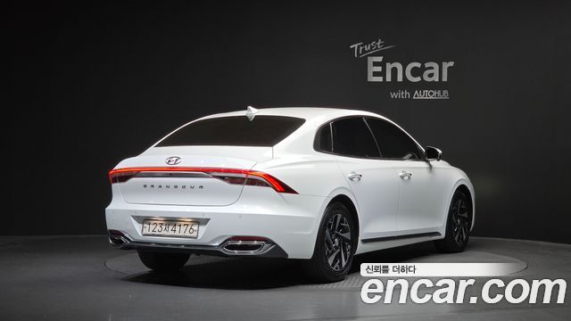 Hyundai Grandeur Новый IG, гибрид Exclusive - фото 1